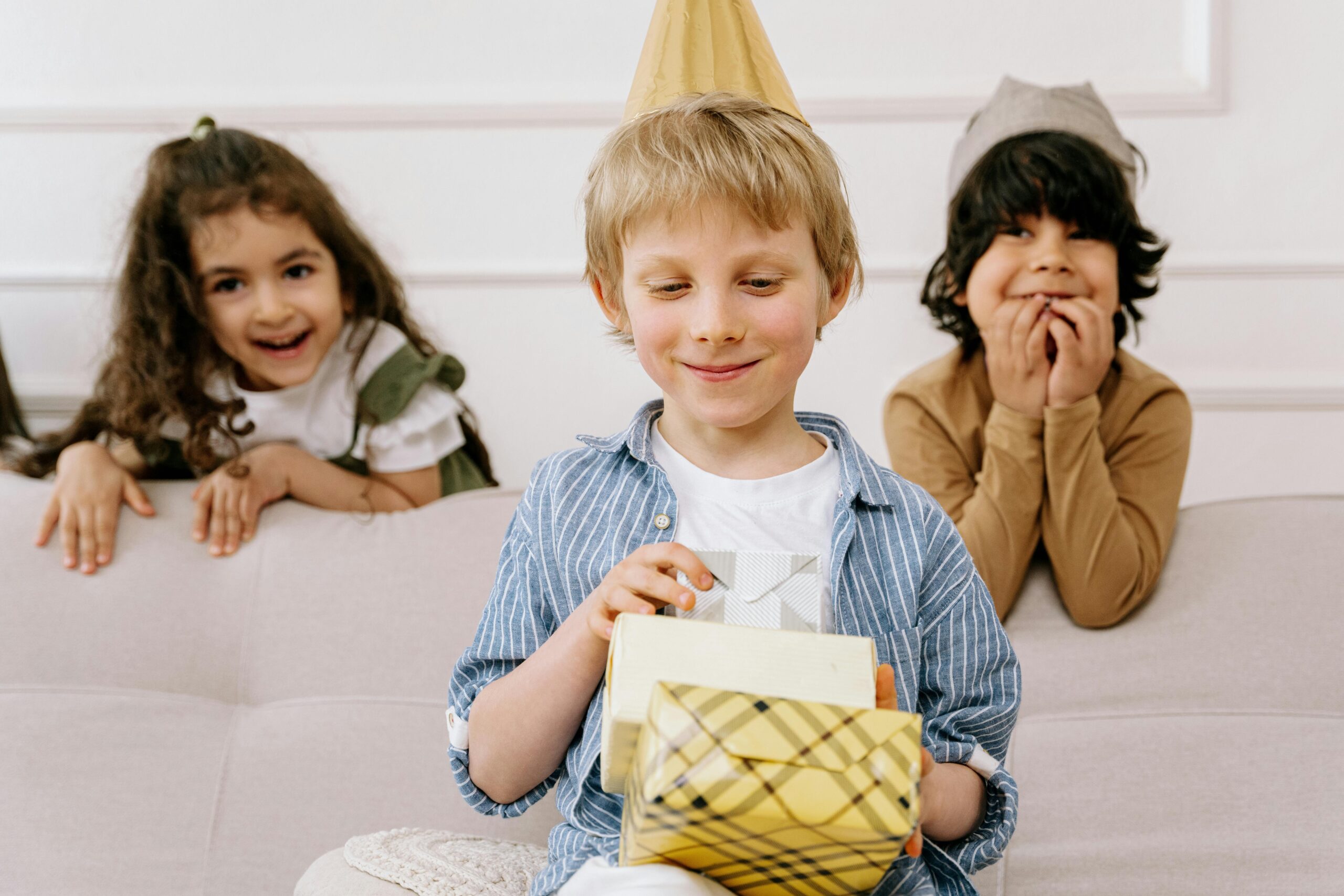Waarom de moedertaal bijhouden een cadeau is voor je kind